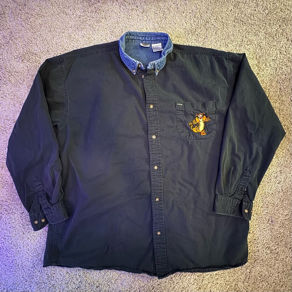 Vintage Disney Catalog Shirt Mens XL Tigger Green Denim Collar Button Up Pocket